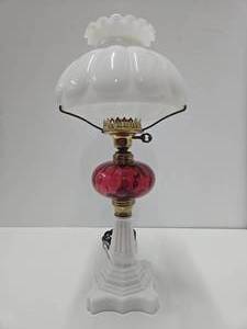 lot 170 image: Nice Looking Vintage Cranberry & White Glass Electrified Oil Lamp