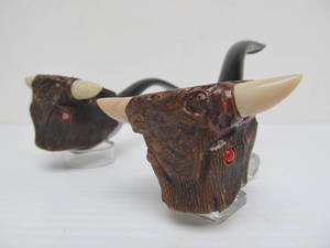 lot 71 image: 2 Larger Size NOS Unsmoked Carved Buffalo Head Smoking Pipes