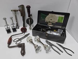 lot 286 image: Lot of VintageAntique Tools etc
