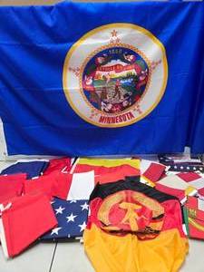 lot 346 image: Large Group of Assorted Vintage etc Flags Incl. Minnesota, USA & other Countries