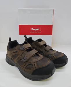 lot 234 image: Like-New or New PROPET Connelly Strap Mens Shoes - Size 11.5