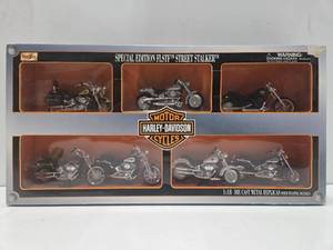 lot 389 image: Mint in Box HARLEY DAVIDSON Diecast Motorcycle Set - FLSTF Street Stalker Set
