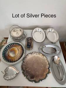 lot 68 image: Collection of Silver and Silver Plate Serving Pieces