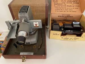 lot 74 image: Vintage TDC Selectron Semimatic Projector with Kalart Editor Viewer Eight