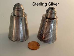 lot 104 image: Set of Sterling Silver Salt and Pepper Shakers