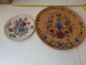 lot 169 image: Set of 2 Vintage Decorated Floral Wooden Plates