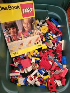 lot 202 image: Large Collection of Loose LEGO Bricks with Idea Book No. 2