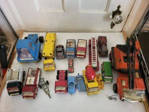 lot 207 image: Collection of Vintage Tonka and Tootsietoy Die-Cast Vehicles