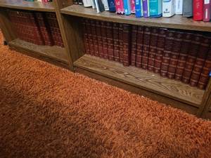lot 220 image: Funk & Wagnalls New Encyclopedia Complete Set with Yearbooks