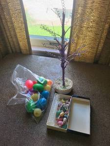lot 229 image: Easter Decor Set with Tree, Eggs, and Hanging Ornaments