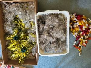 lot 232 image: Vintage Set of Tinsel Decorations and Festive Holiday Candy