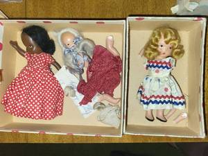 lot 254 image: Vintage Nancy Ann Family Series Dolls Mammy and Baby, Margie Ann in Original Boxes