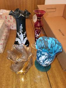 lot 262 image: Set of 4 Hand-Painted, etc. Art Glass Vases with Unique Designs