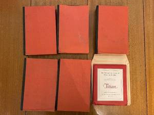 lot 272 image: Set of 6 Metropolitan Museum of Art Miniature Art Books