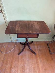 lot 518 image: Antique Drop Leaf Side Table with Drawer