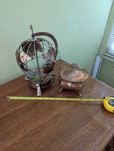lot 528 image: Vintage Metal Globe and Ornate Hancock Jewelry Box Duo