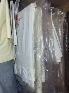 lot 413 image: Large Collection of Vintage White and Lace Garments