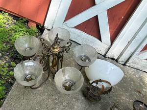 lot 28 image: Vintage 5-Arm Ceiling Light Fixture with Frosted Glass Shades