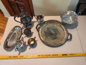 lot 92 image: Collection of Assorted Vintage Silver-Plated Serving Pieces