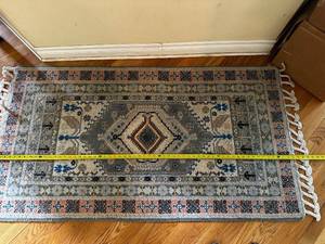 lot 116 image: Handmade Woolen Area Rug with Geometric Design