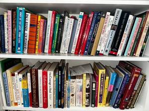 lot 133 image: Large Collection of Self-Help and Inspirational Books