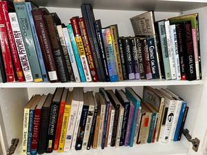 lot 135 image: Collection of Psychology and Self-Help Books