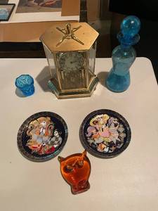 lot 390 image: Collection of Decorative Items Mantel Clock, Plates, and Glassware