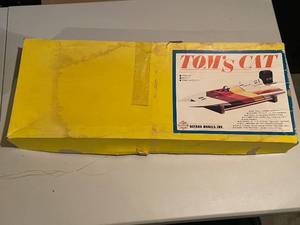 lot 396 image: Toms Cat RC Boat Model by Octura Models - Unassembled Kit