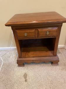 lot 555 image: Wooden Nightstand with Two Drawers