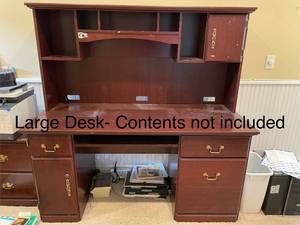 lot 556 image: Large Wooden Desk with Hutch and Brass Handles