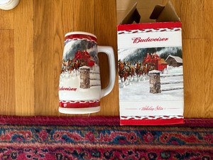 lot 186 image: 2010 Budweiser Holiday Stein Dashing Through the Snow with Box