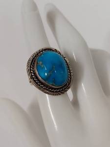 lot 130 image: Vintage Silver Ring with Turquoise Color Stone