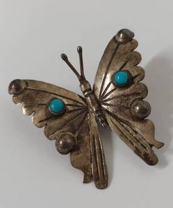 lot 131 image: Vintage Sterling Silver Butterfly Brooch with Turquoise Accents