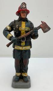 lot 192 image: 11 Fireman Statue