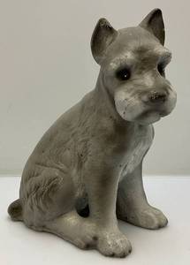 lot 26 image: Vintage 1970s Mid Century Scottish Terrier Figurine Cement 10 34