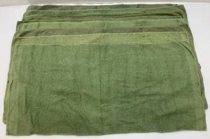 lot 39 image: Vintage German Green Military Towels 9 Pieces (NEW)