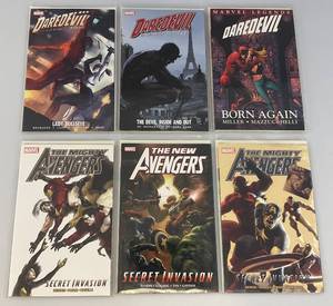 lot 85 image: Misc. Comics Including THE MIGHTY AVENGERS & More (Bagged & Carded)