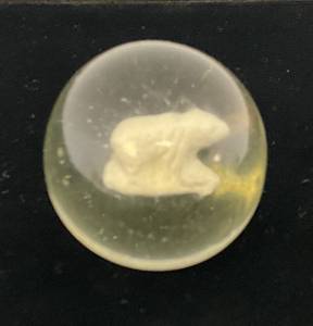 lot 231 image: 1800s Approximately 1 34 German Sulphide Marble With Bear