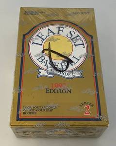 lot 237 image: 1992 LEAF SET Baseball Factory Sealed Box