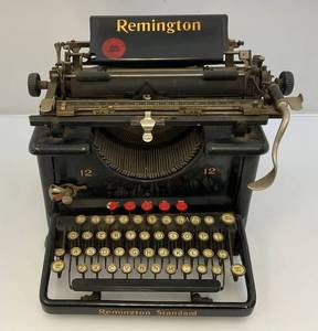 lot 241 image: Antique REMINGTON Typewriter (VERY NICE)