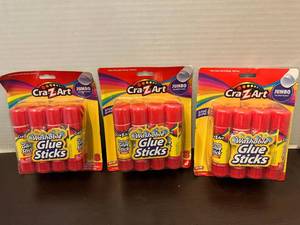 lot 64 image: Large Washable Glue Sticks