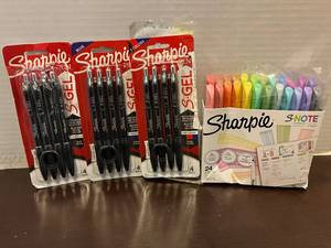 lot 75 image: Sharpie Pens and Markers