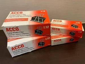lot 76 image: Acco Binder Clips