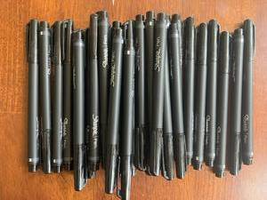 lot 52 image: Sharpie Black Pens