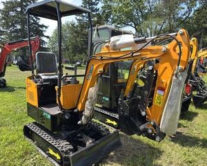 lot 4646 image: 2025 FUTURE Mini Excavator (FT13)