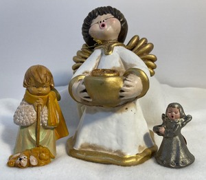 lot 2 image: Original Bozner Engel Gli Angeli Angels Vintage Angel Made in Italy