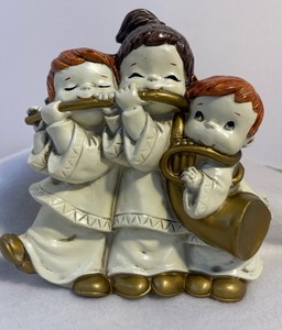 lot 5 image: Vintage MCM Paper Mache ChildrenAngel with Instruments Music Box