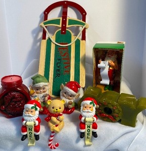 lot 66 image: Retro Christmas Lot Russ Hard Plastic Stocking Hangers Miniature Radio Flyer Sled