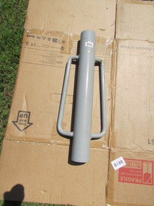 lot 21 image: Post Pounder