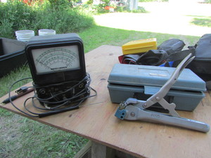 lot 56 image: Multi-meter & Crimping tool
